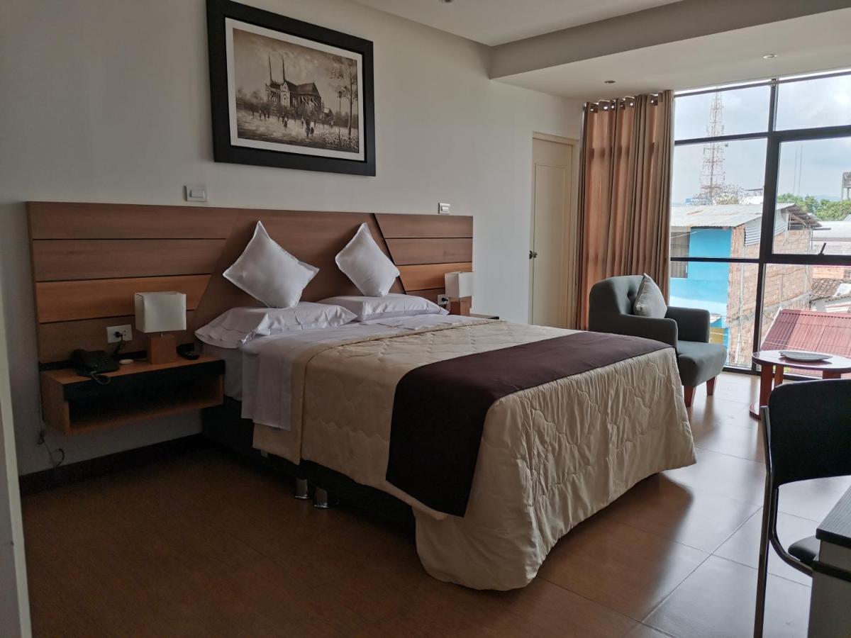 Murano Hotel โมโยบัมบา ภายนอก รูปภาพ