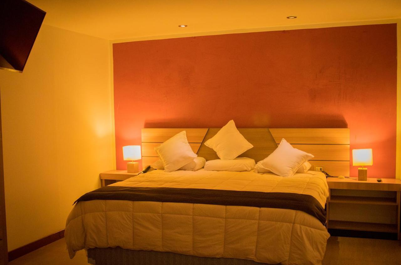 Murano Hotel โมโยบัมบา ภายนอก รูปภาพ