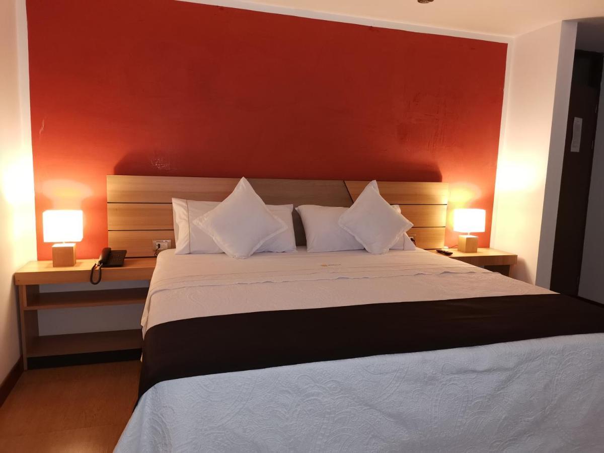 Murano Hotel โมโยบัมบา ภายนอก รูปภาพ