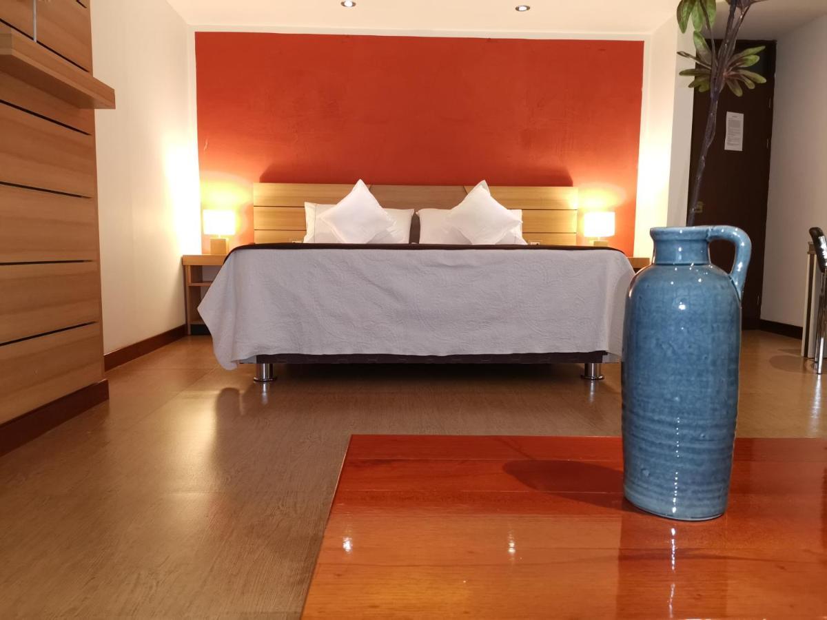 Murano Hotel โมโยบัมบา ภายนอก รูปภาพ